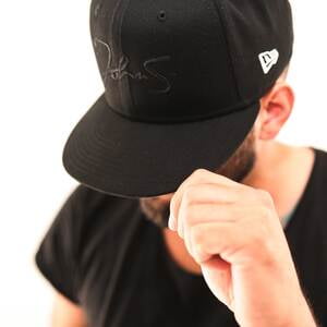 Snapback – Black On Black Snapback – Black On Black